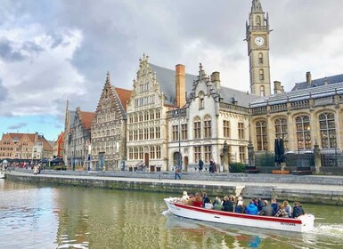 Gante: Recorrido privado a pie por los lugares históricos más destacados