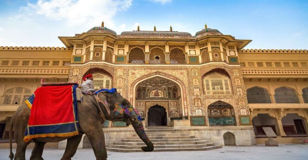 Picture 3 for Activity From Delhi: 4-Day Golden Triangle Tour to Agra and Jaipur