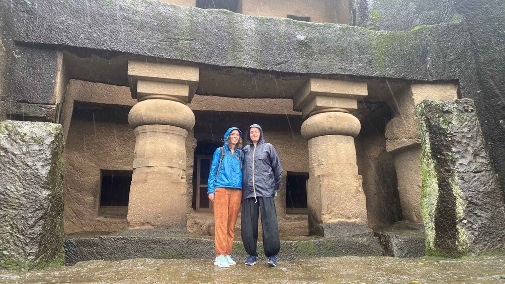 Picture 2 for Activity Mumbai: Private Kanheri Caves Guided Tour