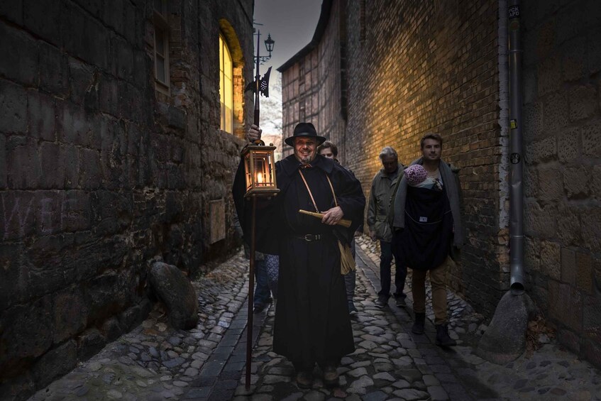 Picture 3 for Activity Quedlinburg: Historical Old Town Evening Walking Tour