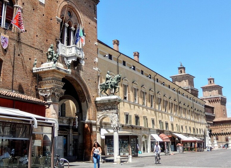 Ferrara: Walking Tour, Highlights and Food Tastings