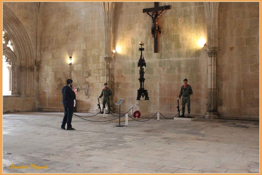 Picture 4 for Activity Batalha Monastery: Private Guided Tour