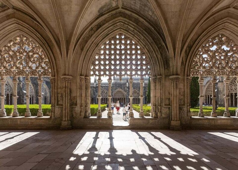 Picture 3 for Activity Batalha Monastery: Private Guided Tour