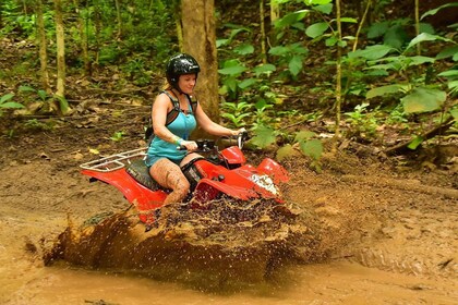 Dari San Jose: Zipline, ATV, dan Aktivitas Lainnya dengan Makan Siang