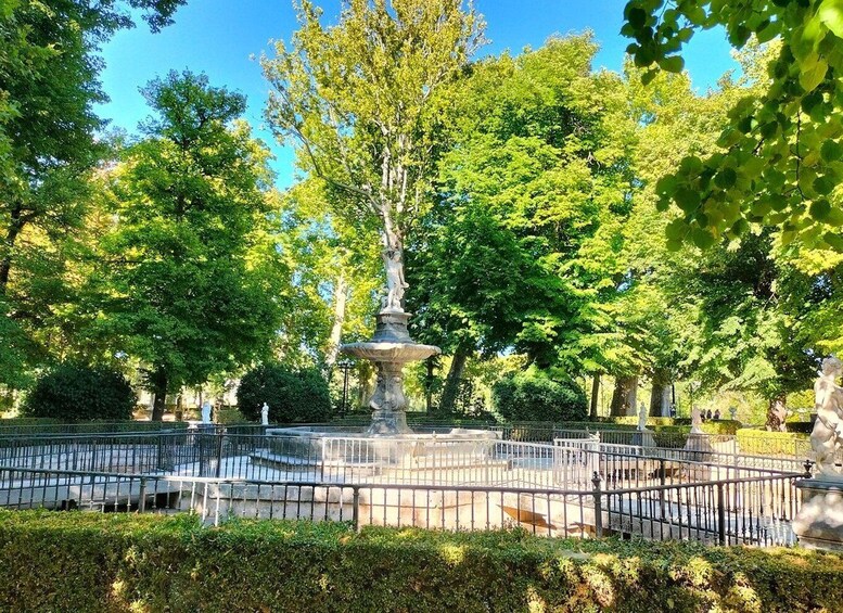 Aranjuez: City and Gardens Guided Walking Tour