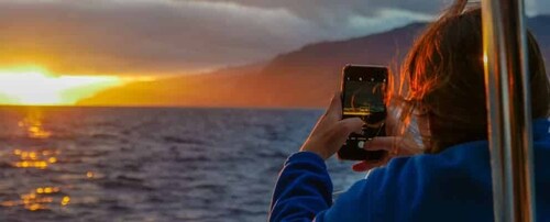 Desde Funchal: crucero al atardecer en Cabo Girao con bebida