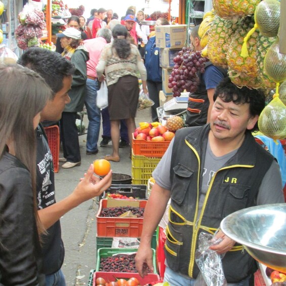 Picture 3 for Activity Exotic Fruit Paloquemao Market Tour