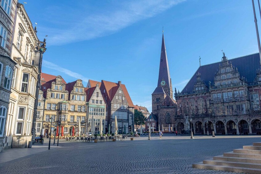 Bremen: Private Walking Tour with a Professional Guide