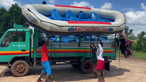 1 Day Uganda White Water Rafting Trip from Entebbe/Kampala