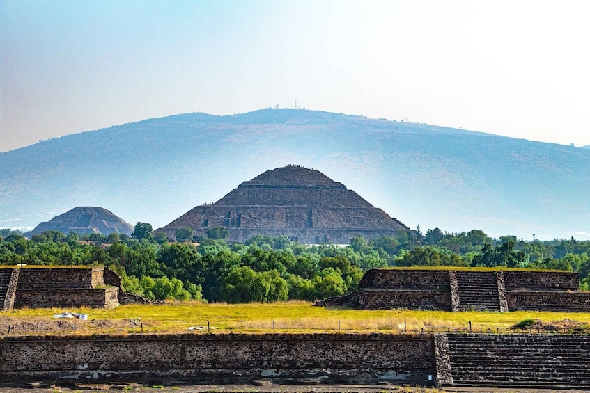 Picture 5 for Activity Mexico: Teotihuacan and Guadalupe Sanctuary Private Tour