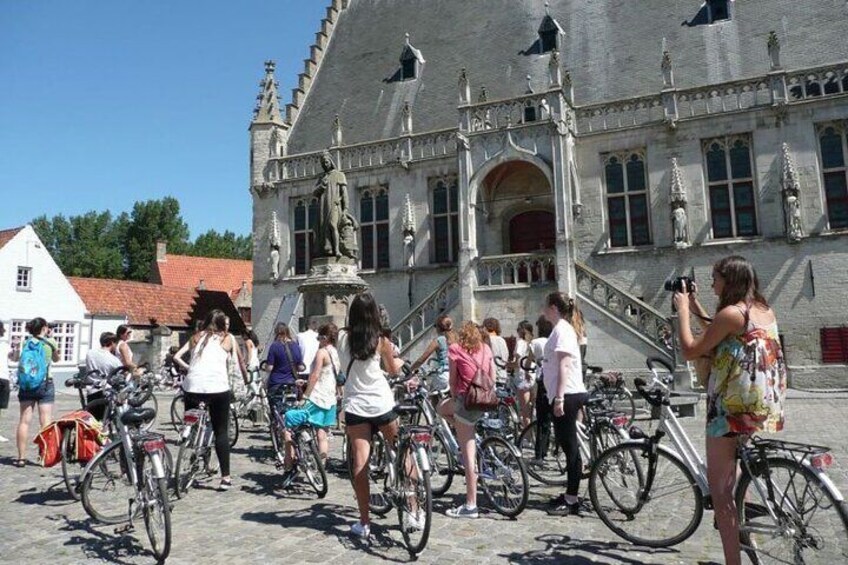 Private Bike & History tour