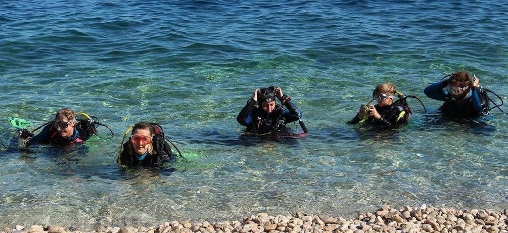 Picture 1 for Activity Beli - Open Water Diver 5 Day Diving Course