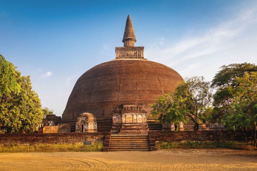 Picture 8 for Activity Day trip to UNESCO city Anuradhapura from Dambulla