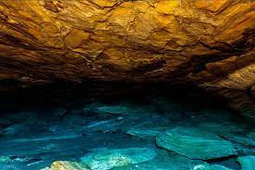 Picture 5 for Activity From Ella -: Explore Blue Water Pond Cave (Nildiya Pokuna )