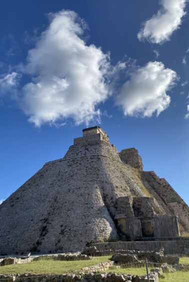 Merida: Uxmal Zone Tour with Chocolate Experience