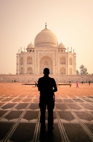 From Jaipur: Sunrise Taj Mahal & Agra Fort Private Tour