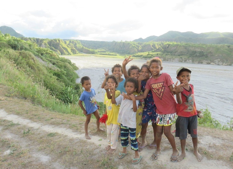 Manila: Mount Pinatubo 4X4 & Hiking Trip
