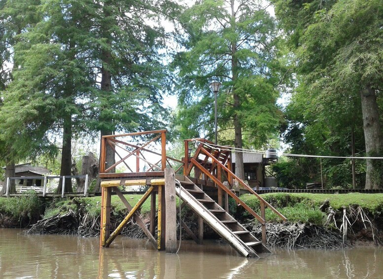 Picture 2 for Activity Buenos Aires: Tigre River Bike and Kayak Tour with Lunch