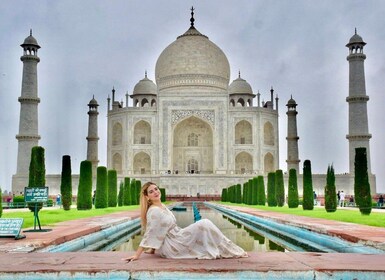 จากเดลี: ทัวร์ทัชมาฮาลและอัคราแบบส่วนตัวพร้อมบริการรับส่ง