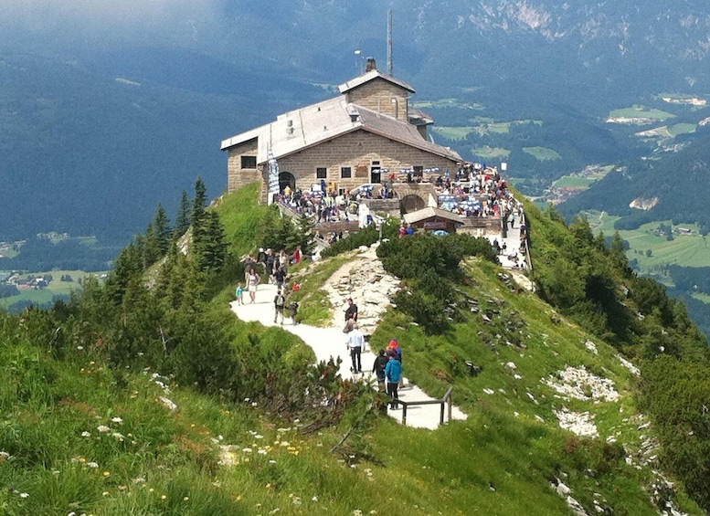 Berchtesgaden: Full Day Eagle's Nest Obersalzberg WWII Tour