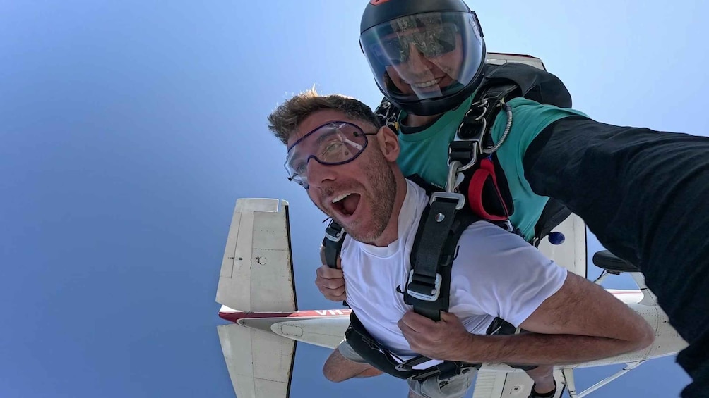 Picture 8 for Activity Sydney, Shellharbour: Skydive with Beachside Landing