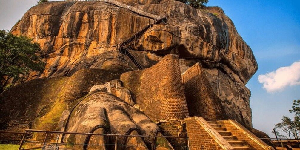 Picture 1 for Activity "Splendors of Sigiriya: All-Inclusive Private Journey"