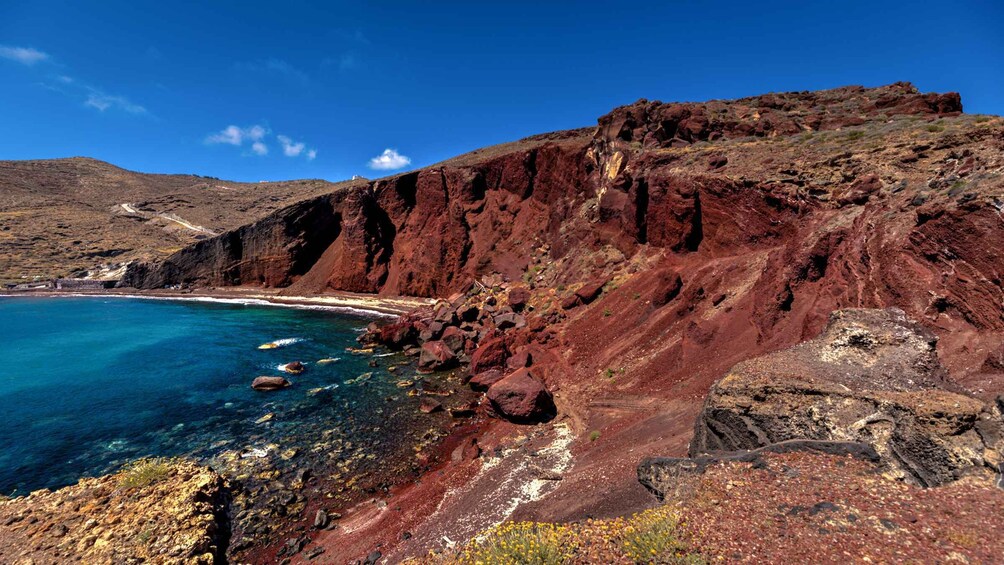 Picture 2 for Activity From Oia & Thera: Santorini Villages Guided Tour with Pickup