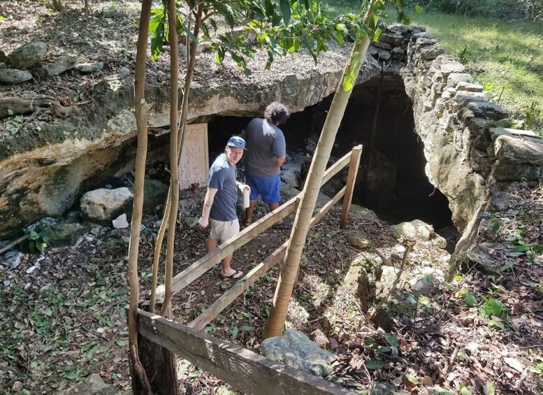 Picture 4 for Activity Cozumel: Private Caves and Ruins Tour with Mexican Lunch