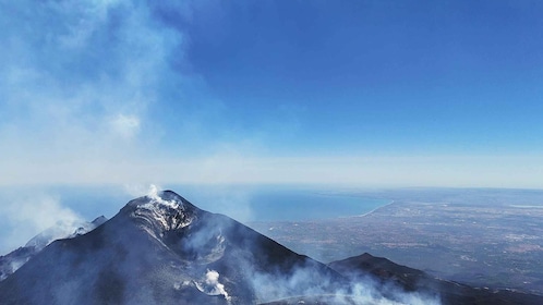 Monte Etna: Cratere Centrale (3340mt.) con funivia e jeep