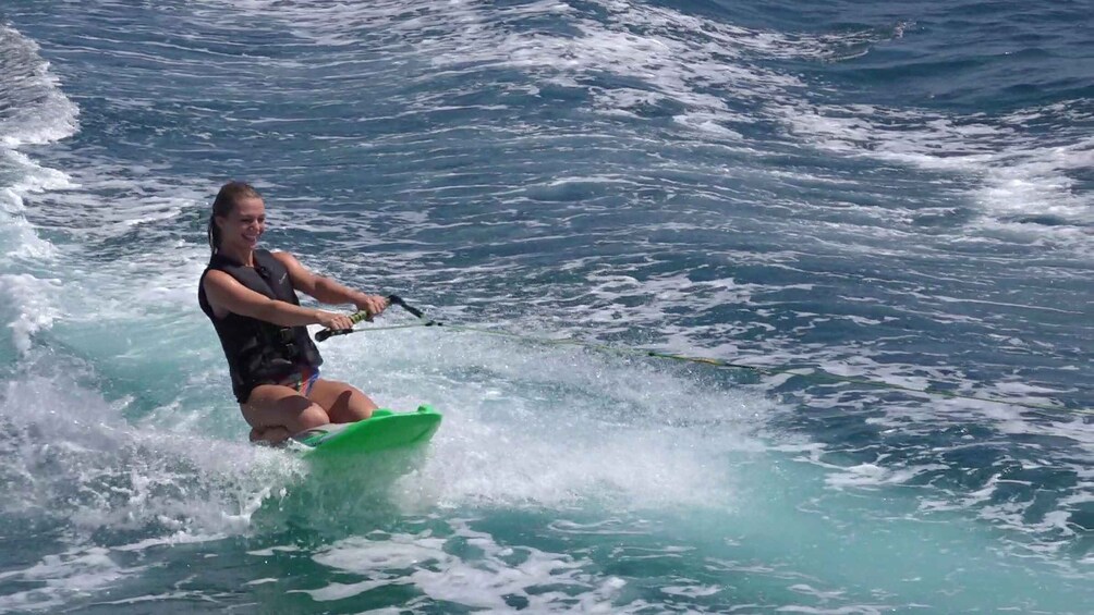 Picture 1 for Activity Knee Boarding in Mount Lavinia