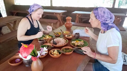 Udawalawe:Local Cooking Class,Village Gem Mine Experience