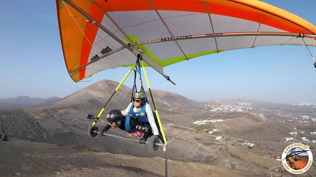 Picture 5 for Activity Lanzarote Hang Gliding Tandem Flights