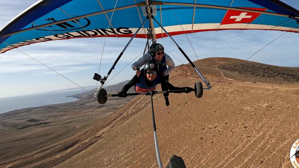 Picture 6 for Activity Lanzarote Hang Gliding Tandem Flights