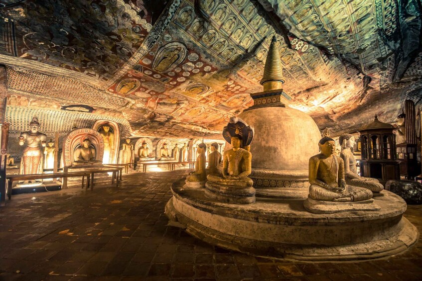 Picture 2 for Activity Dambulla: All Inclusive Sigiriya Rock & Dambulla Cave Temple