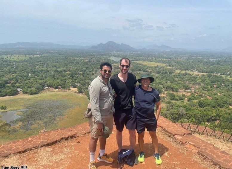 Picture 4 for Activity Dambulla: All Inclusive Sigiriya Rock & Dambulla Cave Temple