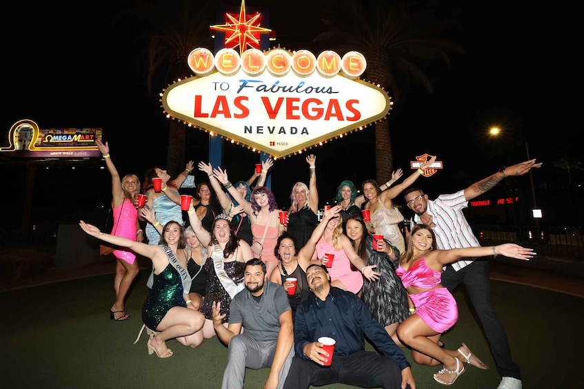 Las Vegas: Club Crawl by Party Bus w/ Free Drinks