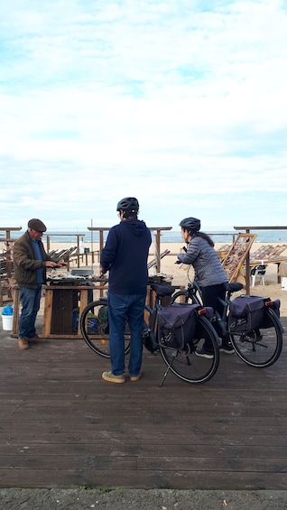 Picture 2 for Activity Nazaré: E-Bike Tour