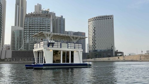 Private Boat cruise in Dubai