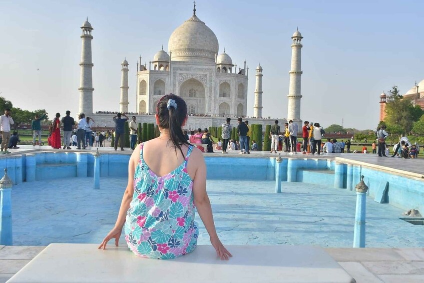 Picture 5 for Activity From Delhi: Taj Mahal Day Trip by Fast Train All-Inclusive