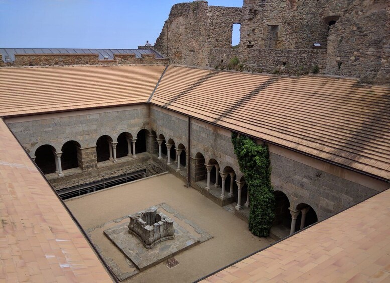 Picture 9 for Activity From Girona: Cadaqués, St Pere de Rodes Monastery