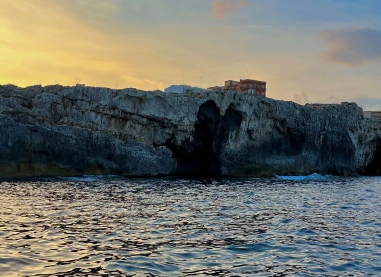 Picture 3 for Activity Syracuse: Ortigia Island & Sea Caves Boat Trip with Prosecco