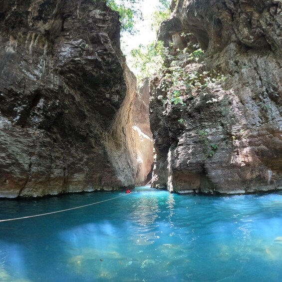 Picture 6 for Activity La Leona Waterfall and White Water River Tubing