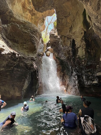 Picture 8 for Activity Rincon de la Vieja: La Leona Waterfall River Tubing