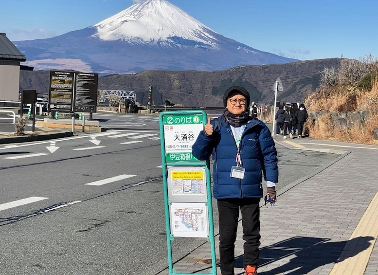 Picture 10 for Activity Hakone Day tour to view Mt Fuji after feeling wooden culture