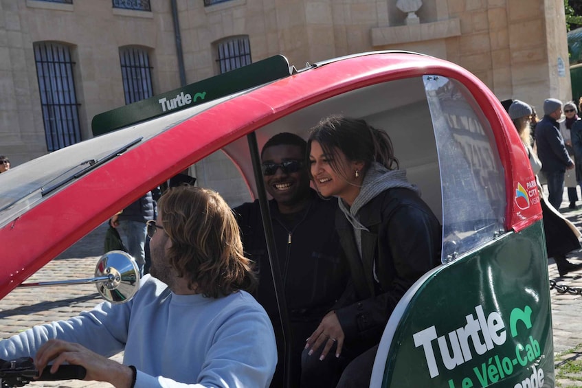 Picture 2 for Activity Paris : Private guided tour Rickshaw bike - Saint-Germain