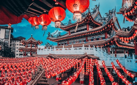 Kuala Lumpur: Batu Caves, Thean Hou Temple & National Mosque