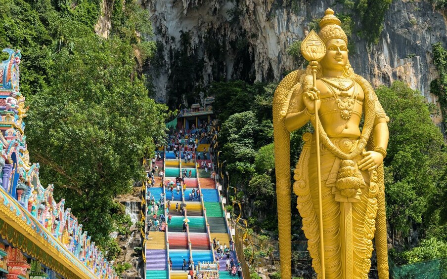 Picture 2 for Activity Heritage Tour: Discover Batu Caves & Thean Hou Temple