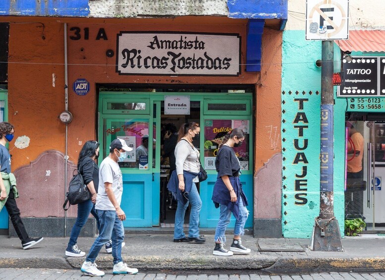 Picture 6 for Activity Mexico City: Coyoacán Area Food & Drink Tastings Guided Tour