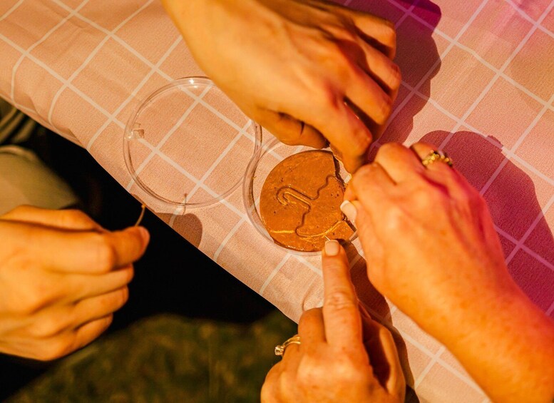 Picture 8 for Activity Seoul: Han River Guided Night Cruise and Hangang Park Picnic
