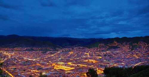 Cusco: Tour notturno delle leggende e della storia con Pisco Sour